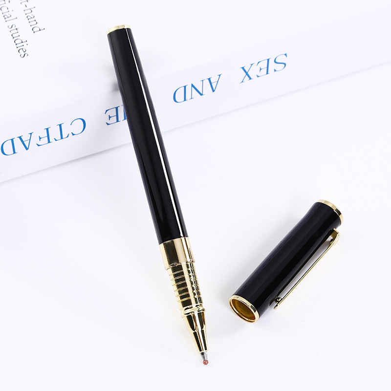 En stock suministro de metal firma pluma negocio bolígrafo publicidad regalo pluma suministros de oficina a base de agua pluma letras