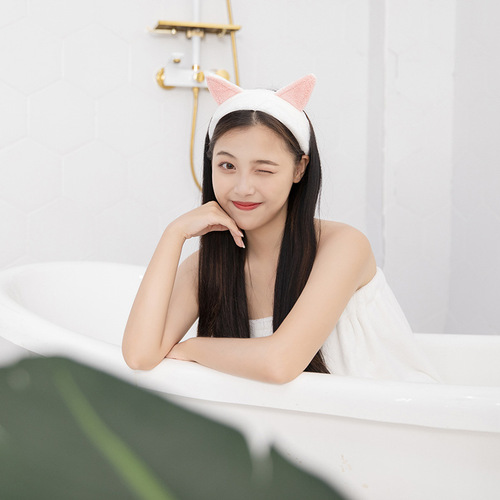 Coral velvet bath skirt for adult women, bath wrap with buckle, wearable bath towel, quick-drying hair cap, makeup and cute hair tie