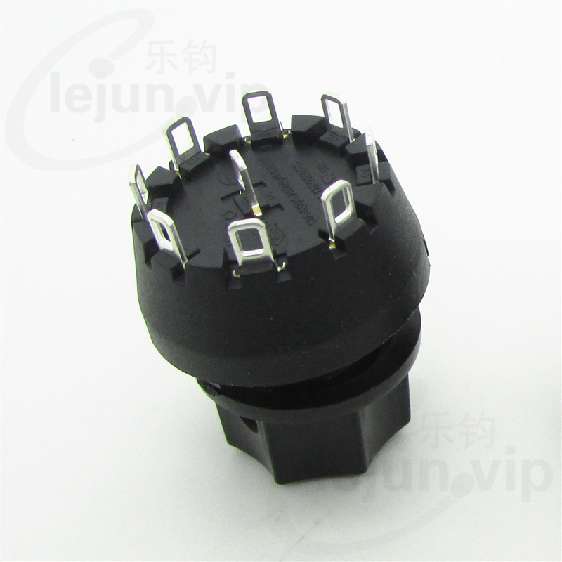 LEJUNԲ�ζ൵λ����̨��Դ�л�����8λ8����ת���ؼ��߽ǵ�ľñ