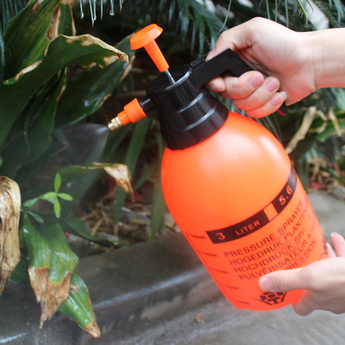 Household spray kettle, air pressure watering kettle, sprinkler watering kettle, garden sprayer, watering kettle 2L large