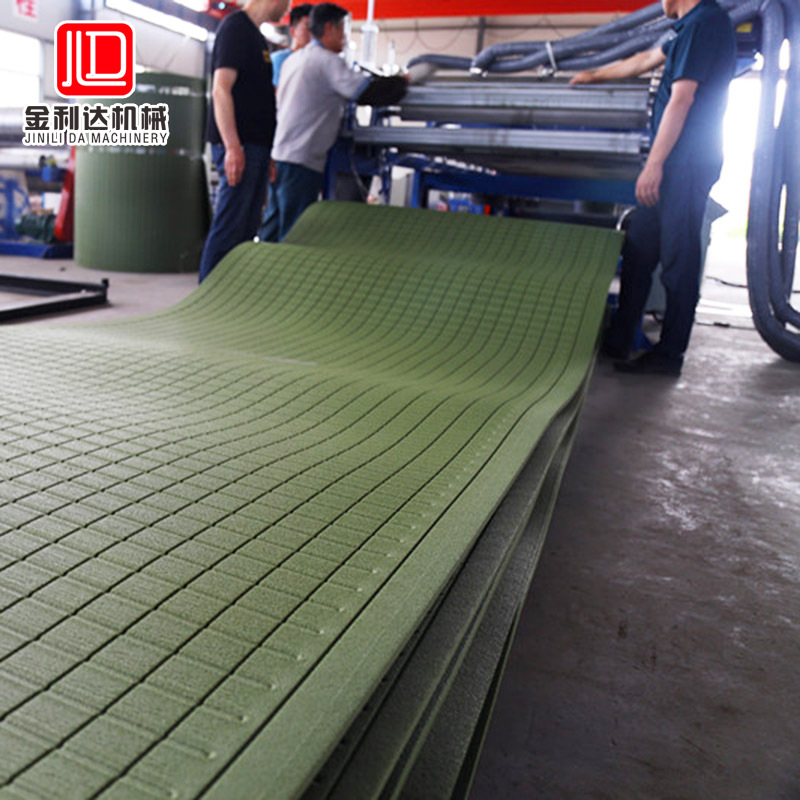 大型15米自动裁缝机 台式自动门帘缝纫机 工业缝制棉门帘机器设备