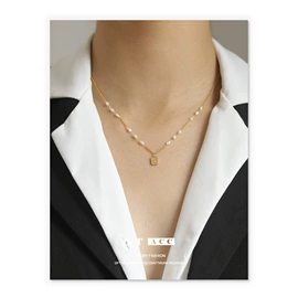 项链;耳钉;戒指