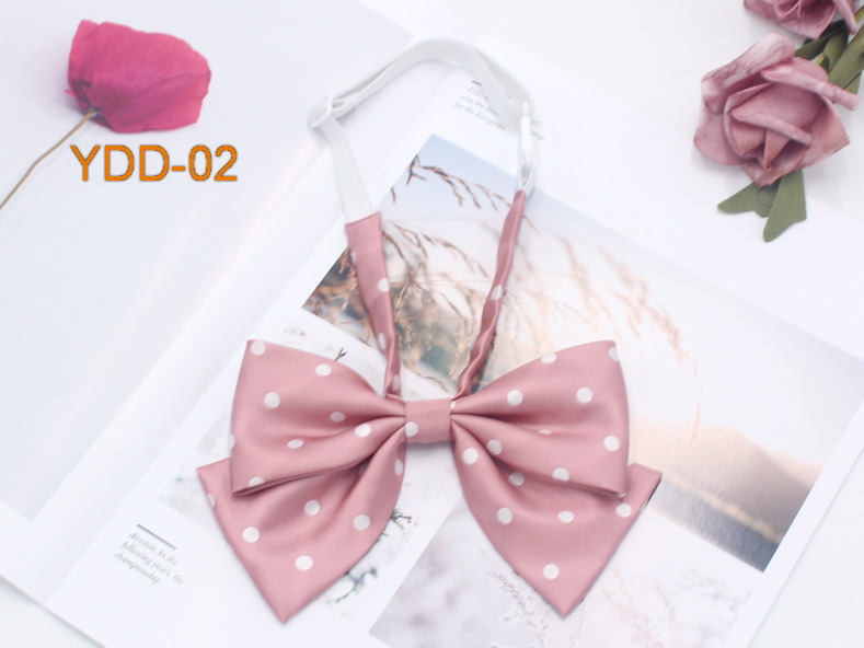 En stock al por mayor de Corea del arco de mariposa de color sólido de lunares de doble capa pajarita collar de flores niñas traje de marinero JK pajarita