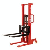 鸿福液压堆高车/型号HFB-2016鸿福堆高车