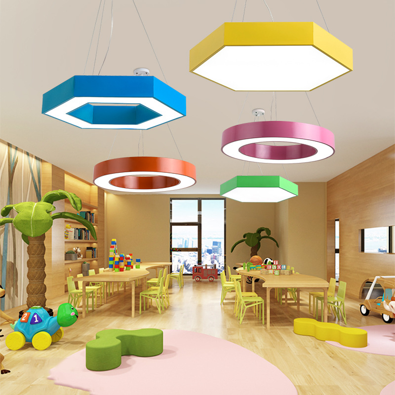 LED hexagonal pendant light for kindergartens, early childhood education institutions, playgrounds, and other projects; creatively designed colorful honeycomb shape.
