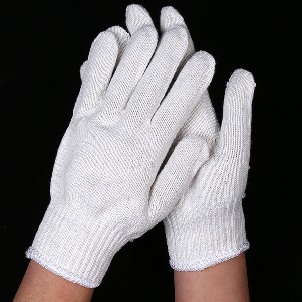 Wear-resistant gloves