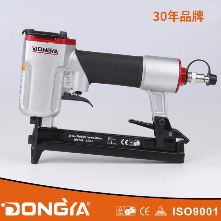 厂家批发出口压铸壳体425气动码钉枪气动打钉枪U型枪K型钉枪