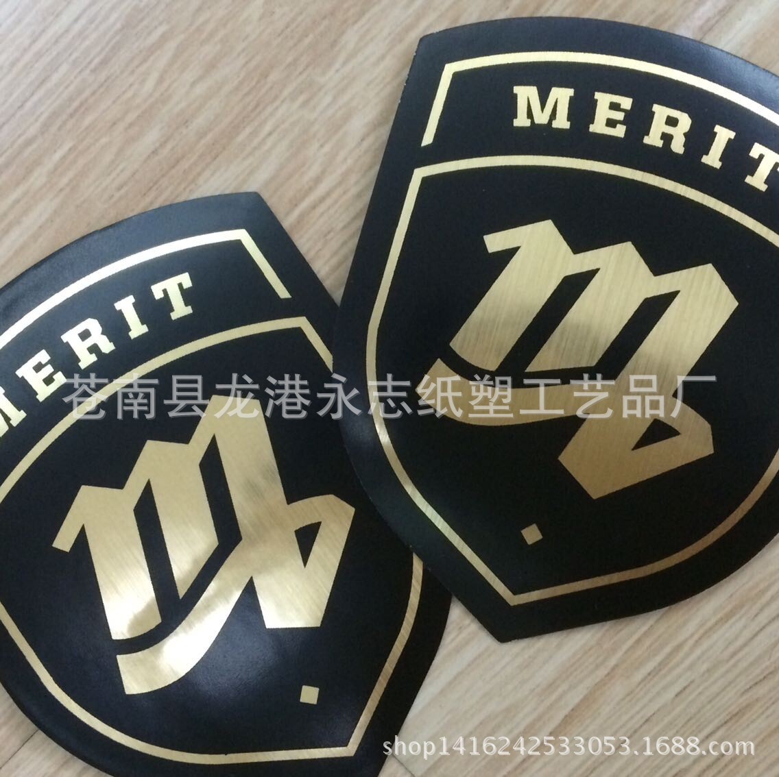 专业生厂拉丝金不干胶烫金不干胶彩色异形不干胶铜版纸不干胶标签