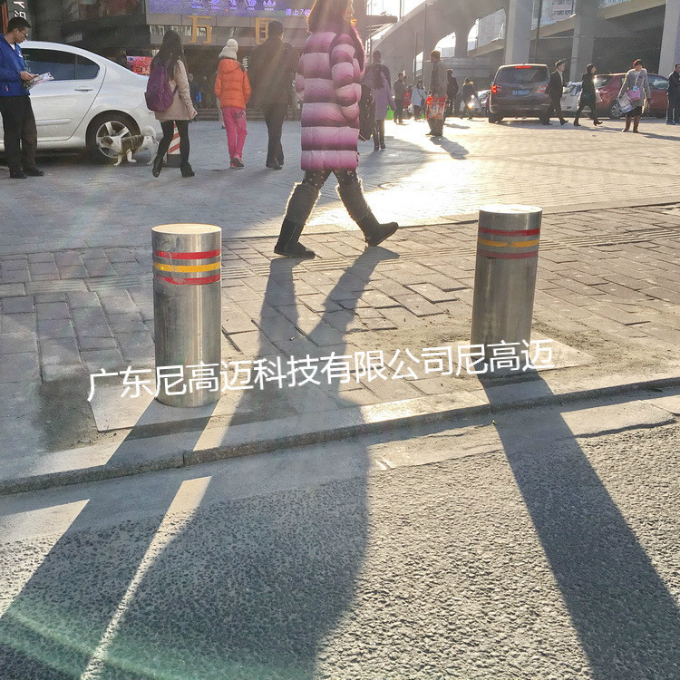 尼高迈电动液压升降地柱-工厂大门防恐智能护桩-车道无障碍升降柱