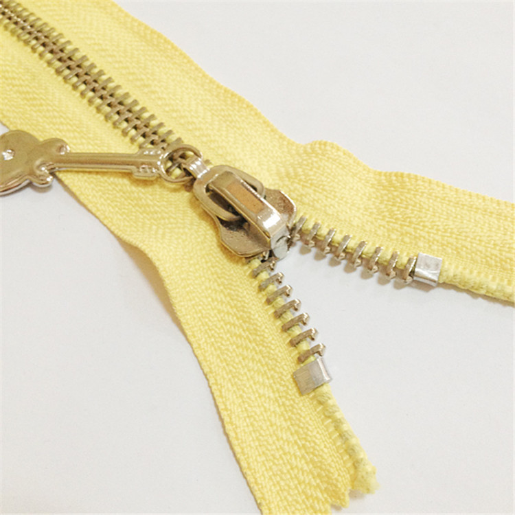 STAR拉链 高端品质 5#Y牙镀浅金闭口拉链 小提琴带钻拉头