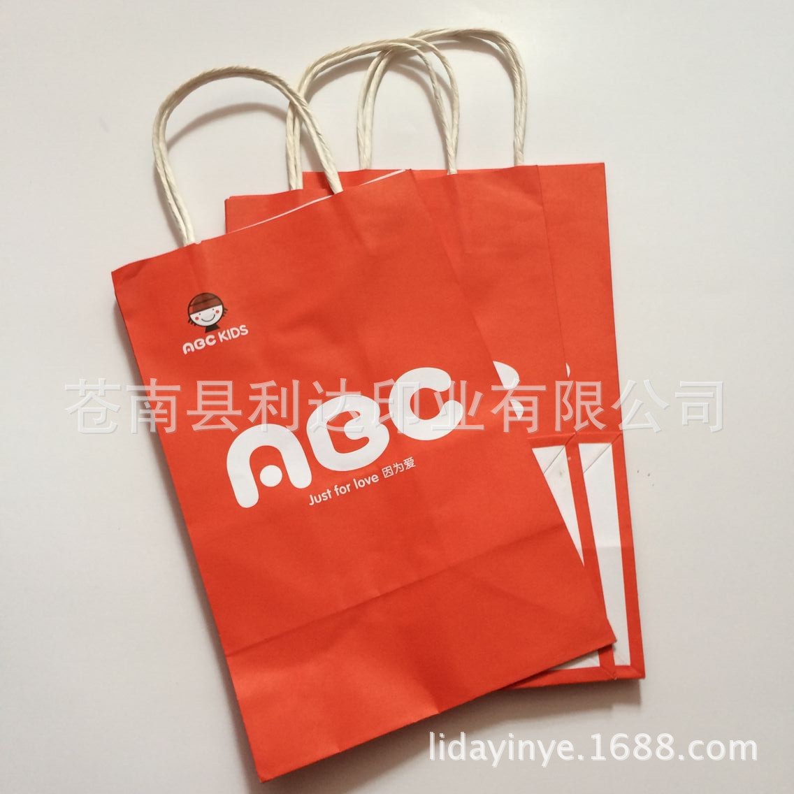 苍南产业带厂家直供外贸出口内销手提纸绳牛皮纸礼品纸袋