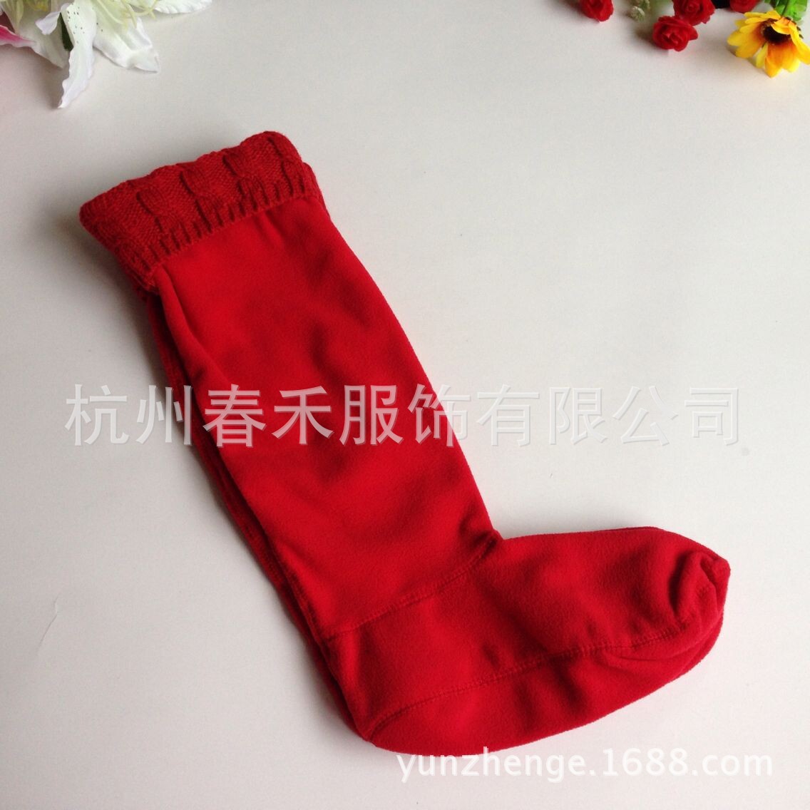 빨간색 니트 트리밍