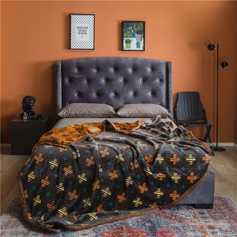 Manta de franela de lujo ligero un suministro de transmisión en vivo transfronterizo de Ding engrosada manta antiestática de vellón de coral de doble capa