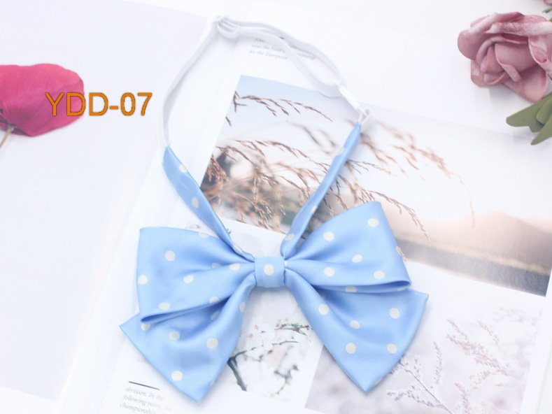 En stock al por mayor de Corea del arco de mariposa de color sólido de lunares de doble capa pajarita collar de flores niñas traje de marinero JK pajarita