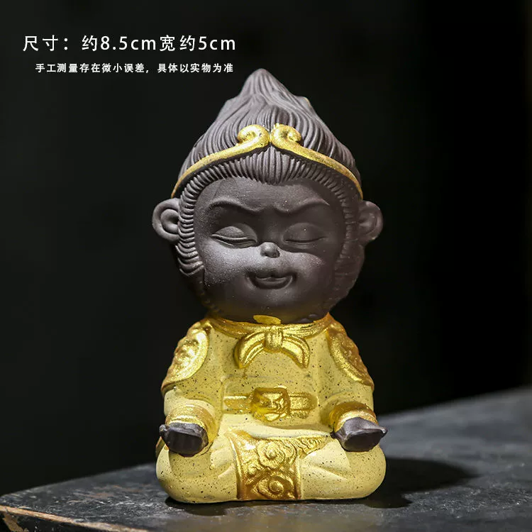 Qitian Dasheng Sun Wukong's ornament fish tank landscaping purple sand tea pets aquatic rockery bonsai car tea pet