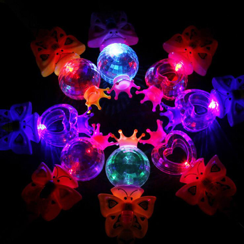 Toy night market stall selling luminous toy magic wand girl gift novelty goods Children's small toys wholesale