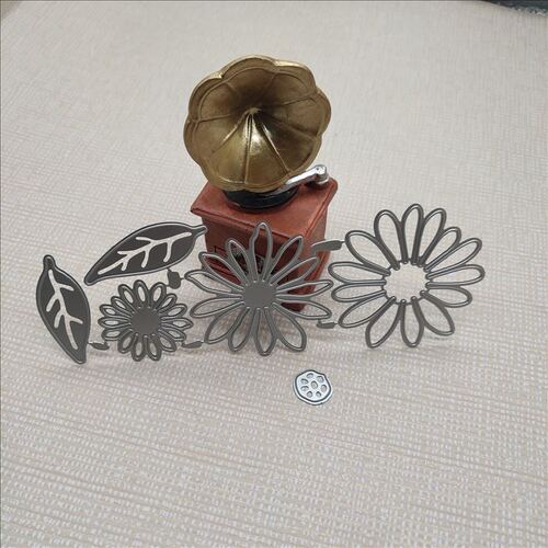 Cutting knife mold combination flower carbon steel embossing knife mold DIY handmade mold scrapbook etching knife mold