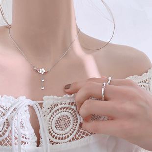 Fuchsia necklace, chain, set, fashionable mountain tea, platinum ear clips, metal ring