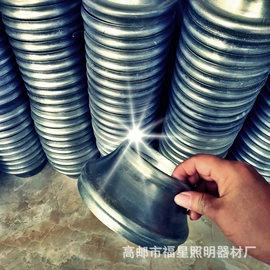 道路照明灯;监控器支架;交通安全标识