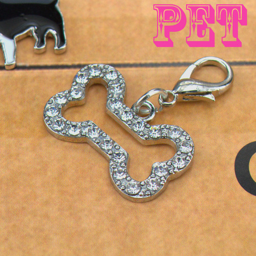 Bestselling Pet Supplies Dog Collar Tag Leash Accessory Bone Embossed with Drills Pendant Lobster Claw Decorative