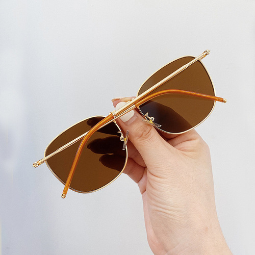 Qianai's new polarized sunglasses creative square frame Internet celebrity ins Korean style sunglasses metal anti-UV glasses