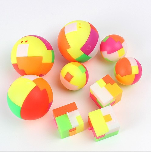 Keychain square magic ruler puzzle Kongming lock Luban lock empty city plan round adult disassembly and assembly toys unlocking toys