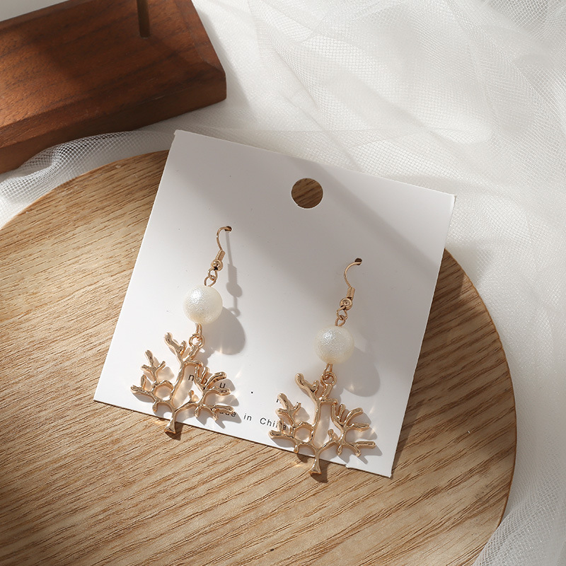 Pendientes de alta calidad de estilo francés de celebridades en línea para mujeres 2022 nuevos pendientes elegantes de moda pendientes populares pendientes largos pendientes Retro