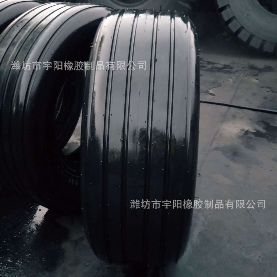 11.00-16 拖拉机前轮  导向双沟农用车轮胎