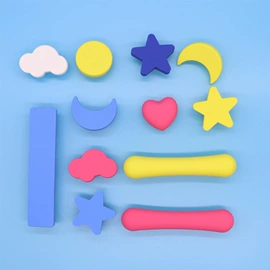 挂饰挂件;其他装饰摆件;金属工艺品