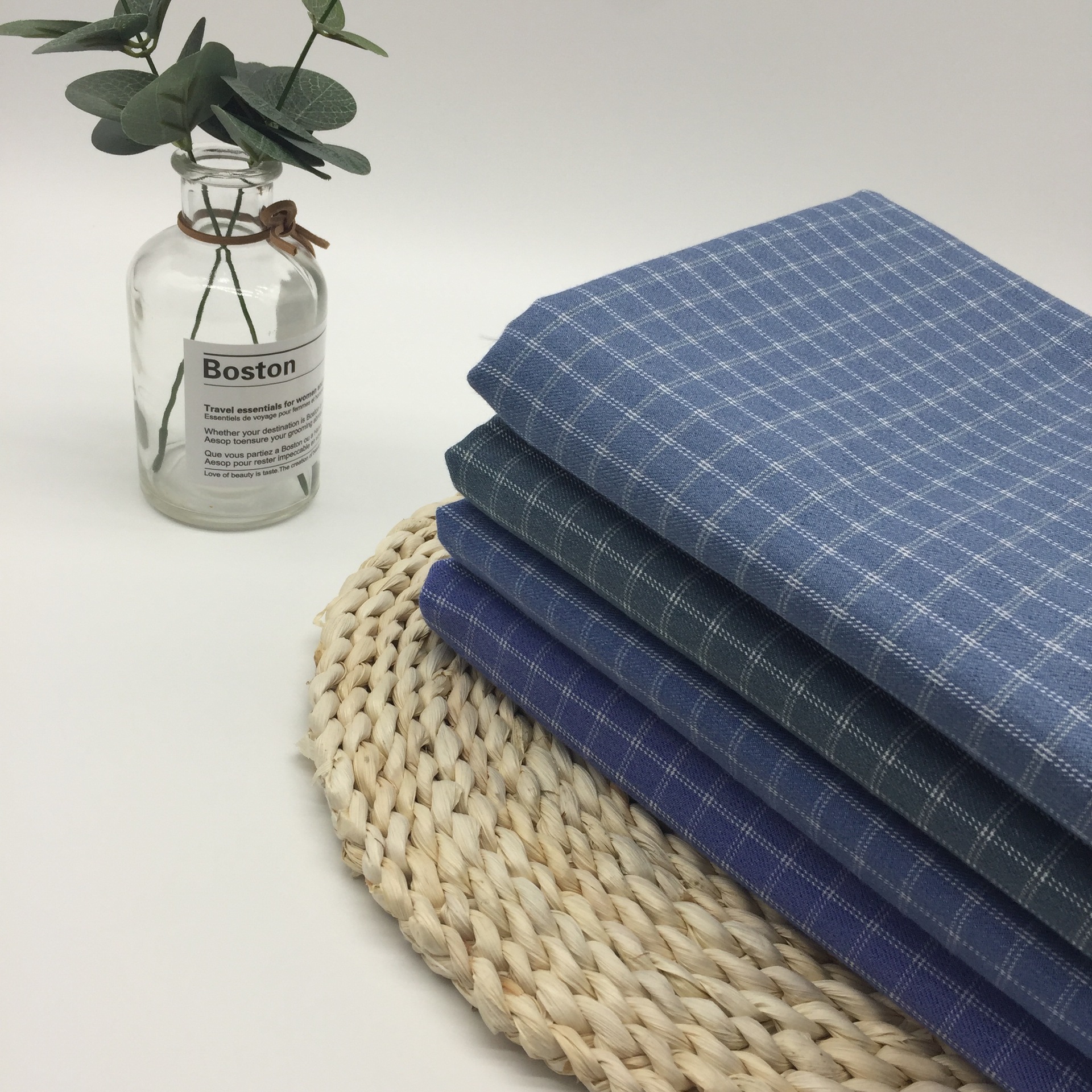 2026秋冬时尚男女装衬衫面料现货 休闲办公服装面料格子布料