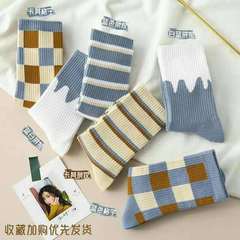 Children's knee-high socks with milk grid design, autumn and winter long socks, Instagram trendy Japanese striped women's cotton socks, wholesale