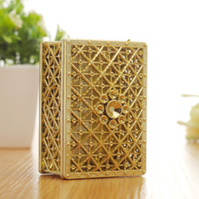 跨境货源长方形镂空喜糖盒镀金糖果盒塑料盒欧式婚礼派对包装盒