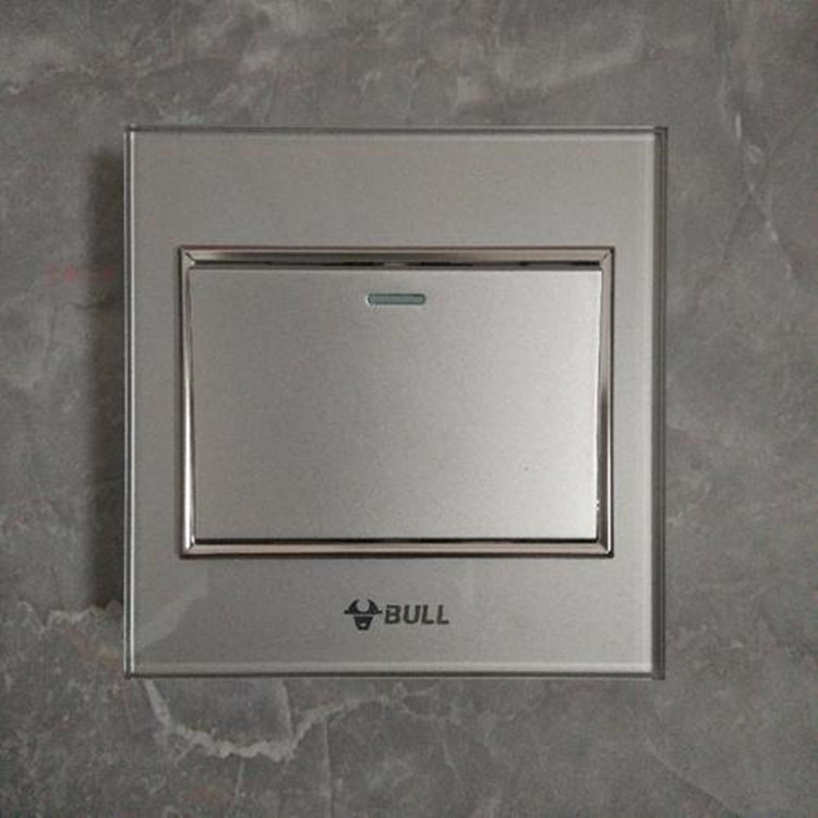 中央硝子0.55mm丝印玻璃0.7mm手机玻璃盖板直销1.3mm仓库现货批发