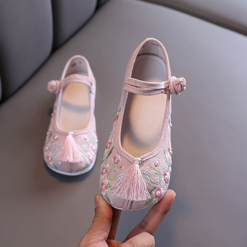 Детская обувь с вышивкой в этническом стиле, декоративная детская обувь с кисточками, обувь с вышивкой принцессы для девочек, домашняя повседневная одежда, обувь для ношения
