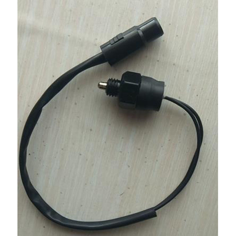 KK703-17-640B ���������ǵ����ƿ��� reverse light switch