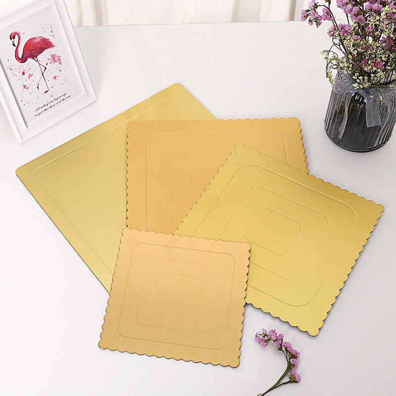 Bandeja de papel de embalaje para hornear 6 pulgadas 8 pulgadas 10 pulgadas soporte inferior de la torta de oro soporte de fondo cuadrado junta de torta impermeable soporte interior