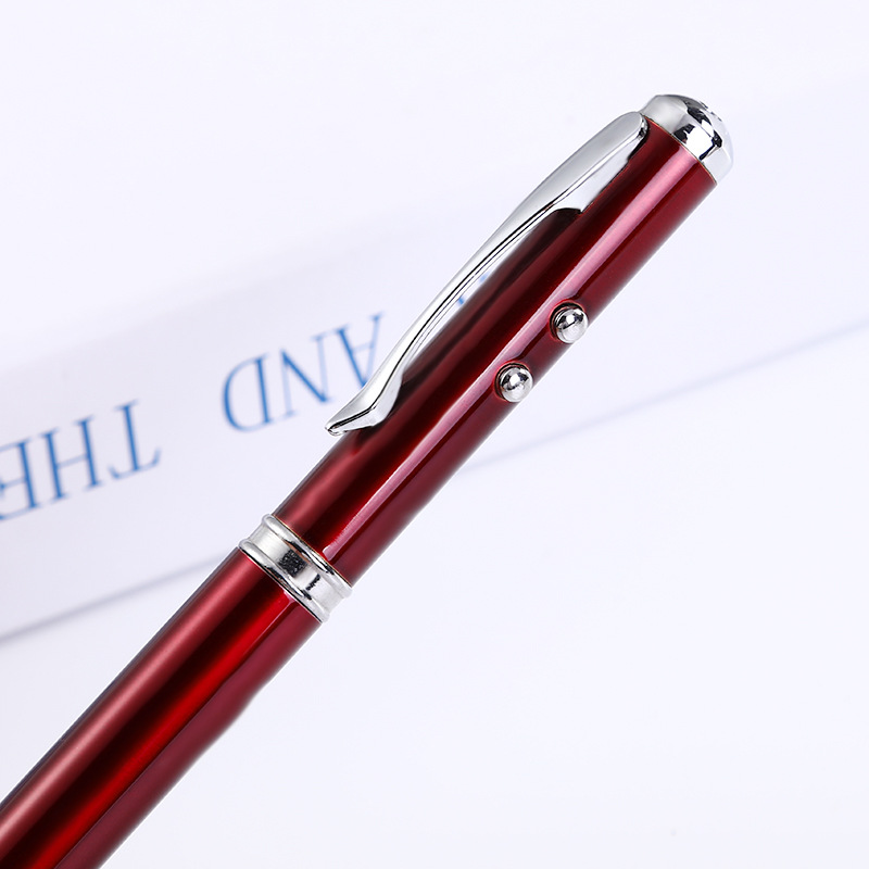 Fábrica al por mayor de metal bolígrafo publicidad comercial pluma LED luz láser capacitiva pluma al aire libre multi-funcional Cuatro en Uno