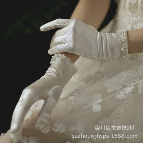 Korean satin face wedding pearl gloves white bag five finger short dress performance daily photo gloves wholesale