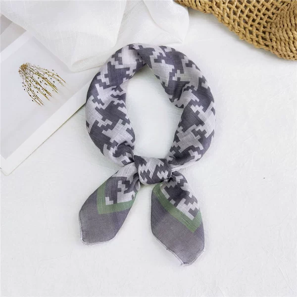 35 Cotton Big Birds Gray