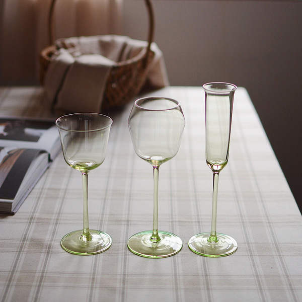 High quality green wineglass