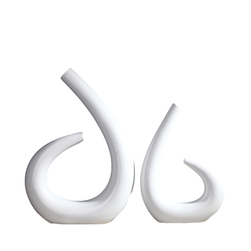 Decoración del hogar sala de estar decoración creativa botella curva blanca simple moderna TV gabinete artesanía al por mayor