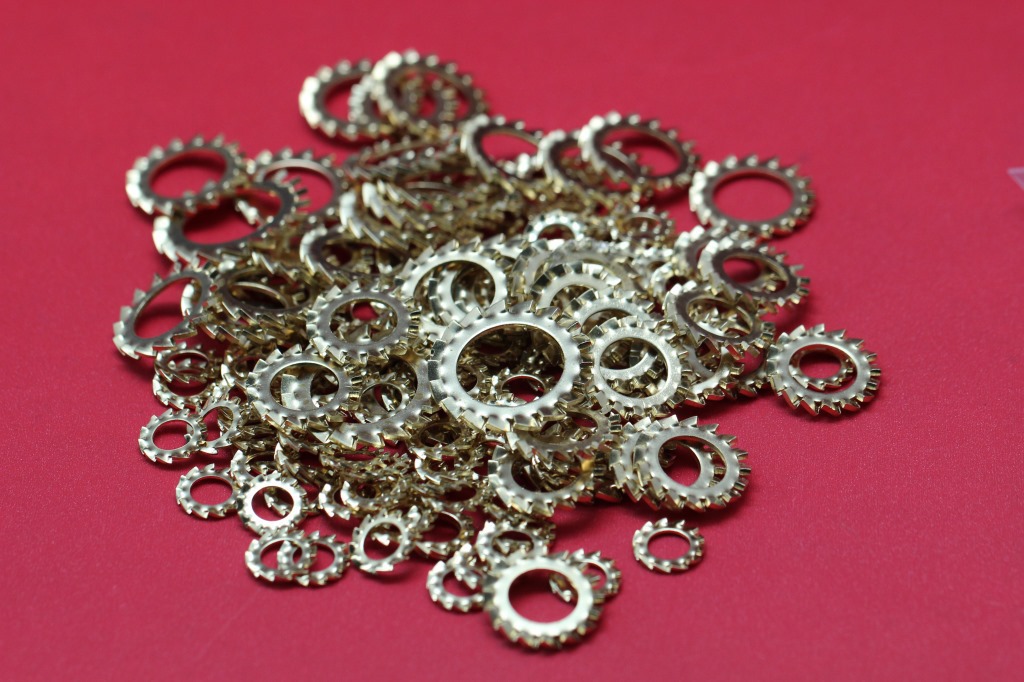 H65铜外锯齿垫圈