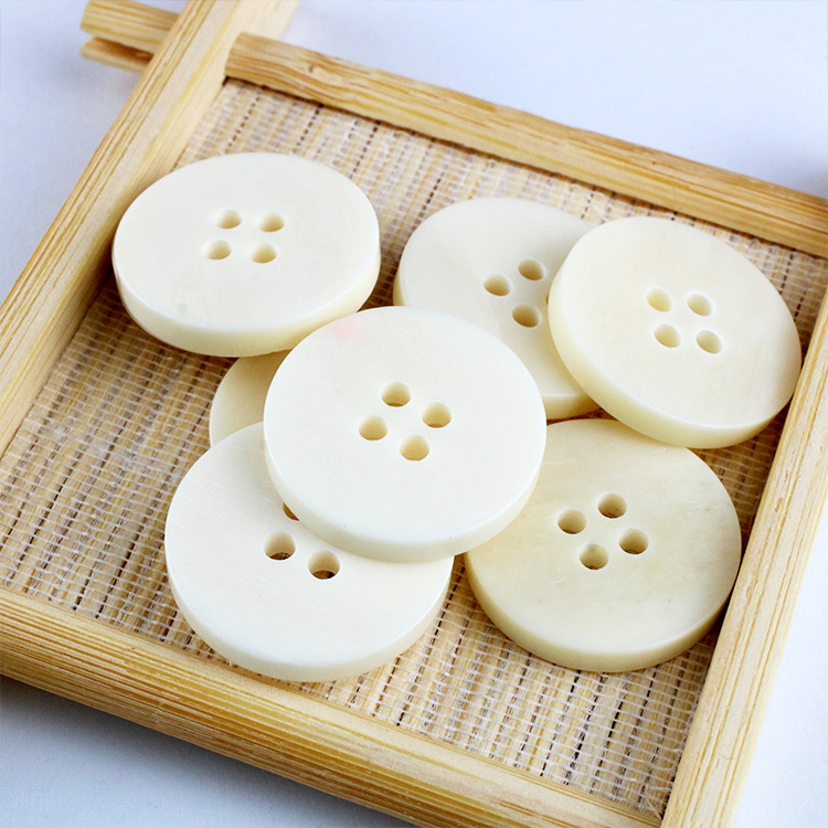 Honghai Hong Button Double Flat Four-eye Bull Buckle Natural Beige White Shirt Coat Button Can Be LOGO