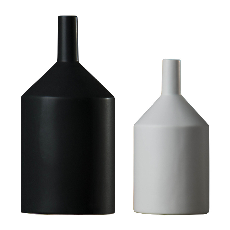Nórdico moderno minimalista nórdico creativo muebles decoraciones blanco y negro adornos abstractos artesanías de cerámica al por mayor
