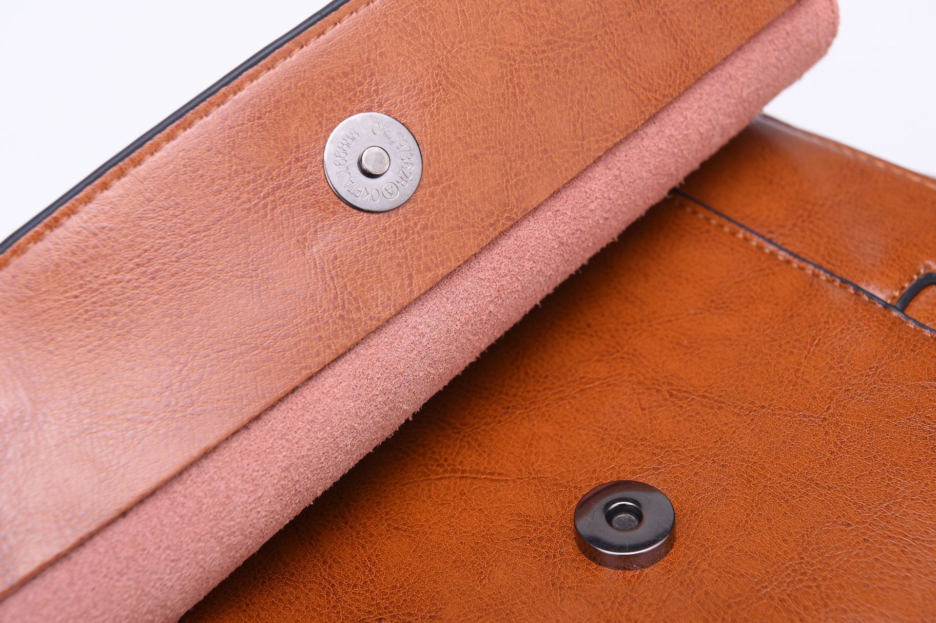 Women's Backpack, High-quality Genuine Leather Large Capacity Multi Interval Student Backpack, Can Be Slung Over One Shoulder._voghion.com