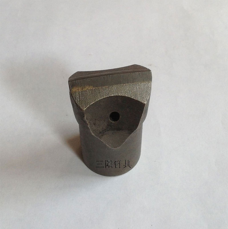 山东阳谷三阳生产一字钎头  十字钎头   球齿钎头