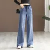 Elastic blue trousers