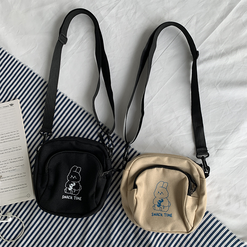 Lindo Bolso pequeño para mujer 2020 Nuevo ins japonés Harajuku chica bolsa de mensajero estudiante versátil bolsa de lona de dibujos animados