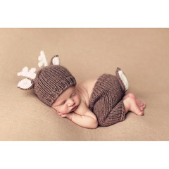 Alibaba.com Christmas Series Brown Deer Two-Piece Handmade Milk Cotton Knitted Photography Costume Accessory