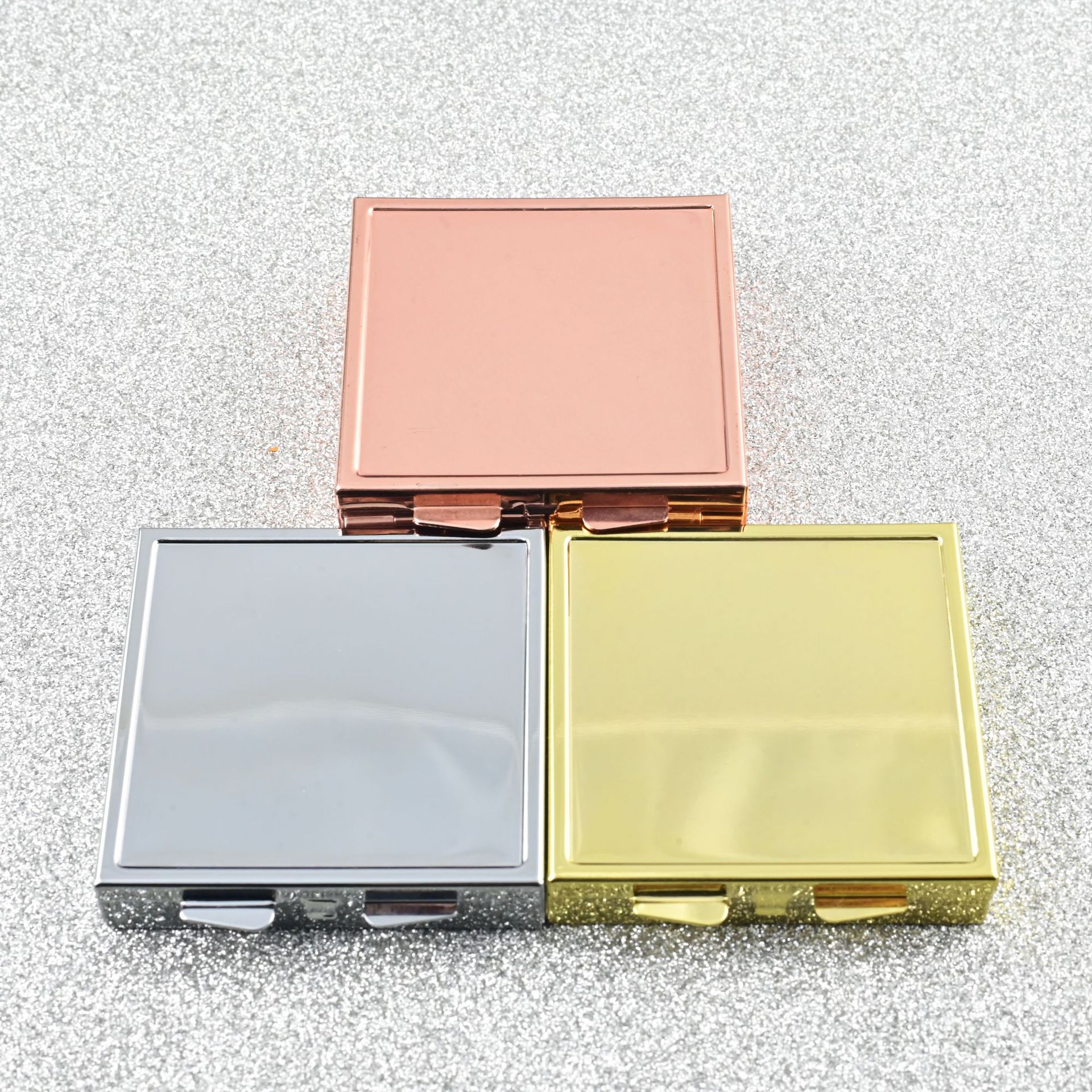 日韩金属高端正方形药丸盒 迷你广告礼品 淘宝赠品批发 金属药盒